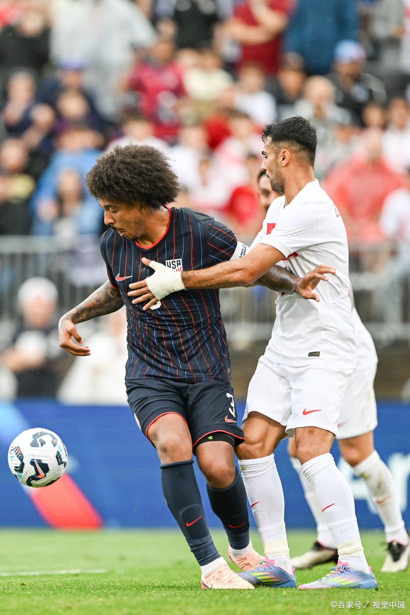 蕾伊为什么是帕尔帕廷的孙女