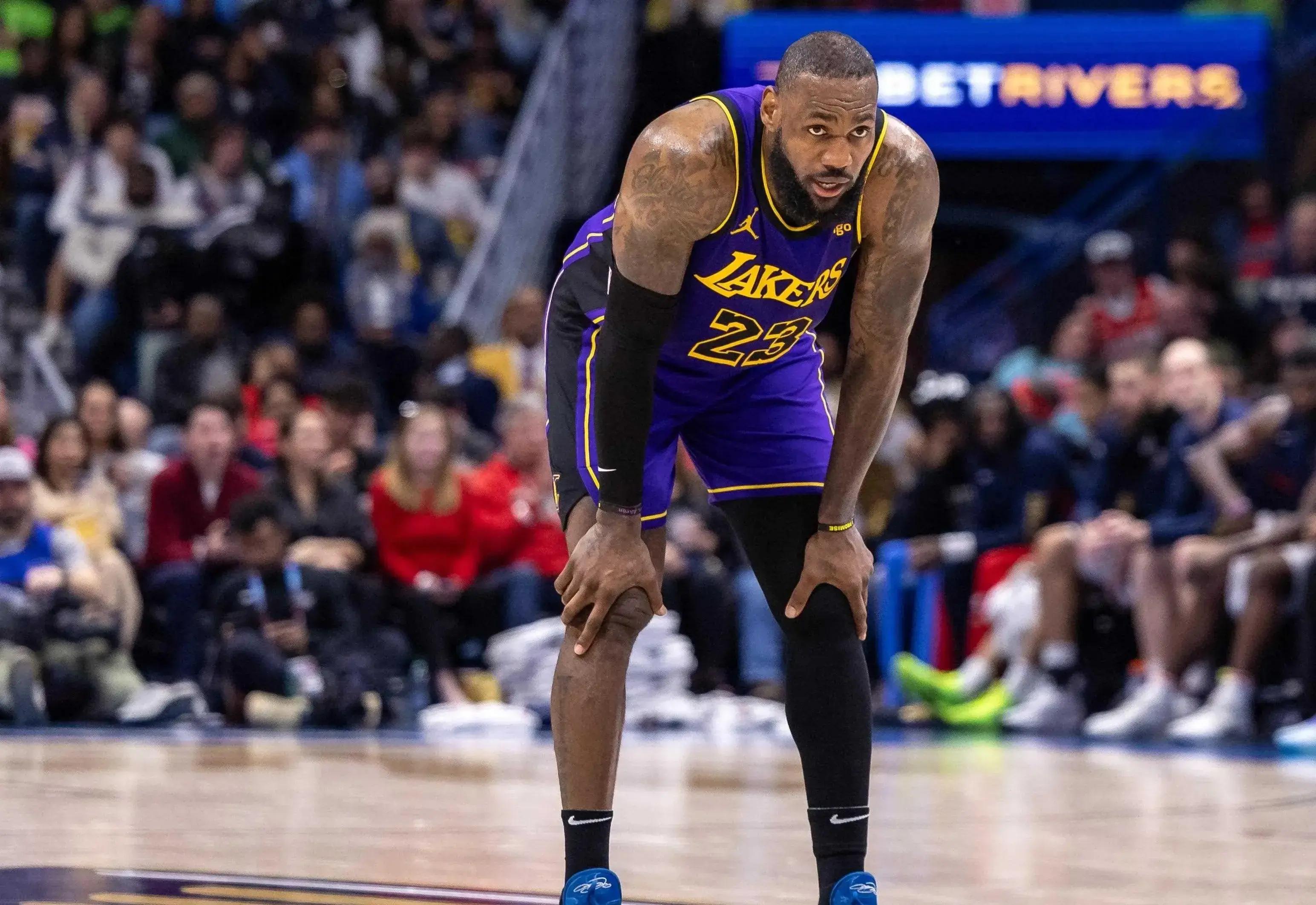 j9九游会注册 -转折点！洛杉矶快船临场应变；NBA总决赛窗口期攻防权衡；底气十足；控场能力受关注的简单介绍